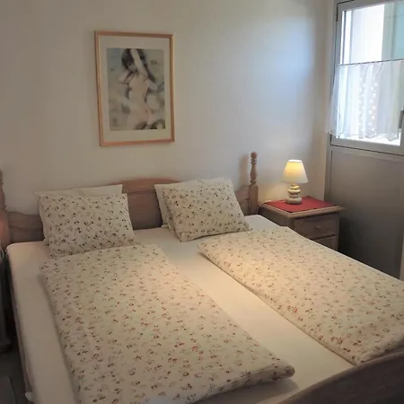 Arabella By Fewotessin ロカルノ